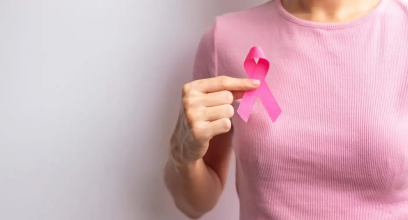 How to Perform a Breast Self-Exam and What Findings Need Medical Review (Patient Guide + Referral Advice)